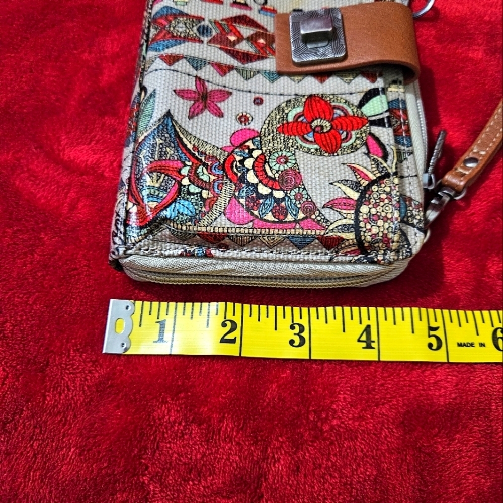 Sackroot Wristlet-Owl Design-Vibrant Multicolor - Picture 10 of 10